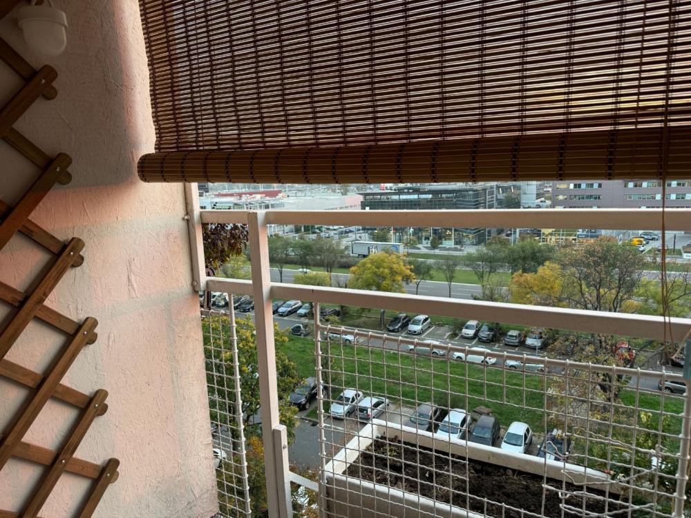 Dvosoban stan – Blok 28, Bulevar Milutina Milankovića ID#2409