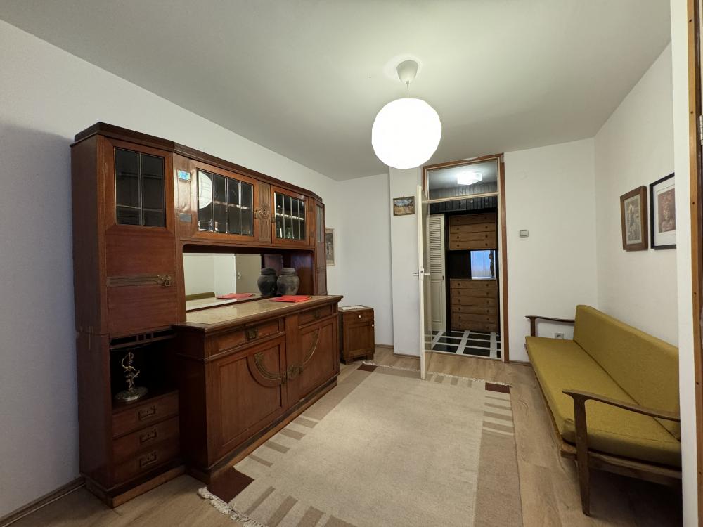 Dvosoban stan – Blok 28, Bulevar Milutina Milankovića ID#2409