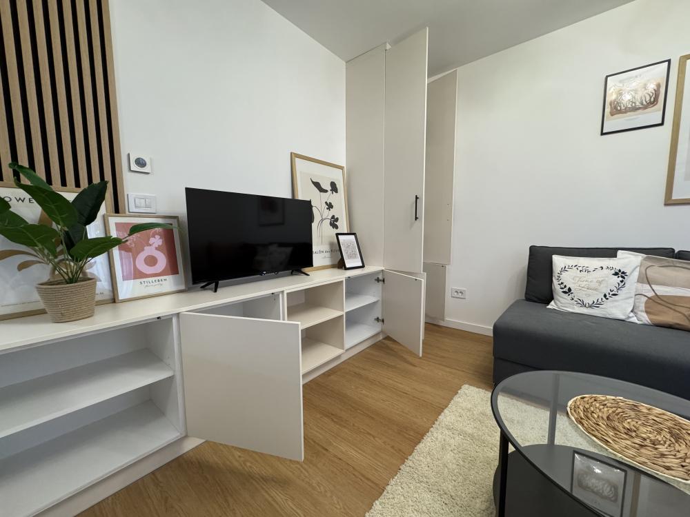 Neuseljivan stan u novoj zgradi u Ozrenskoj ID#2404