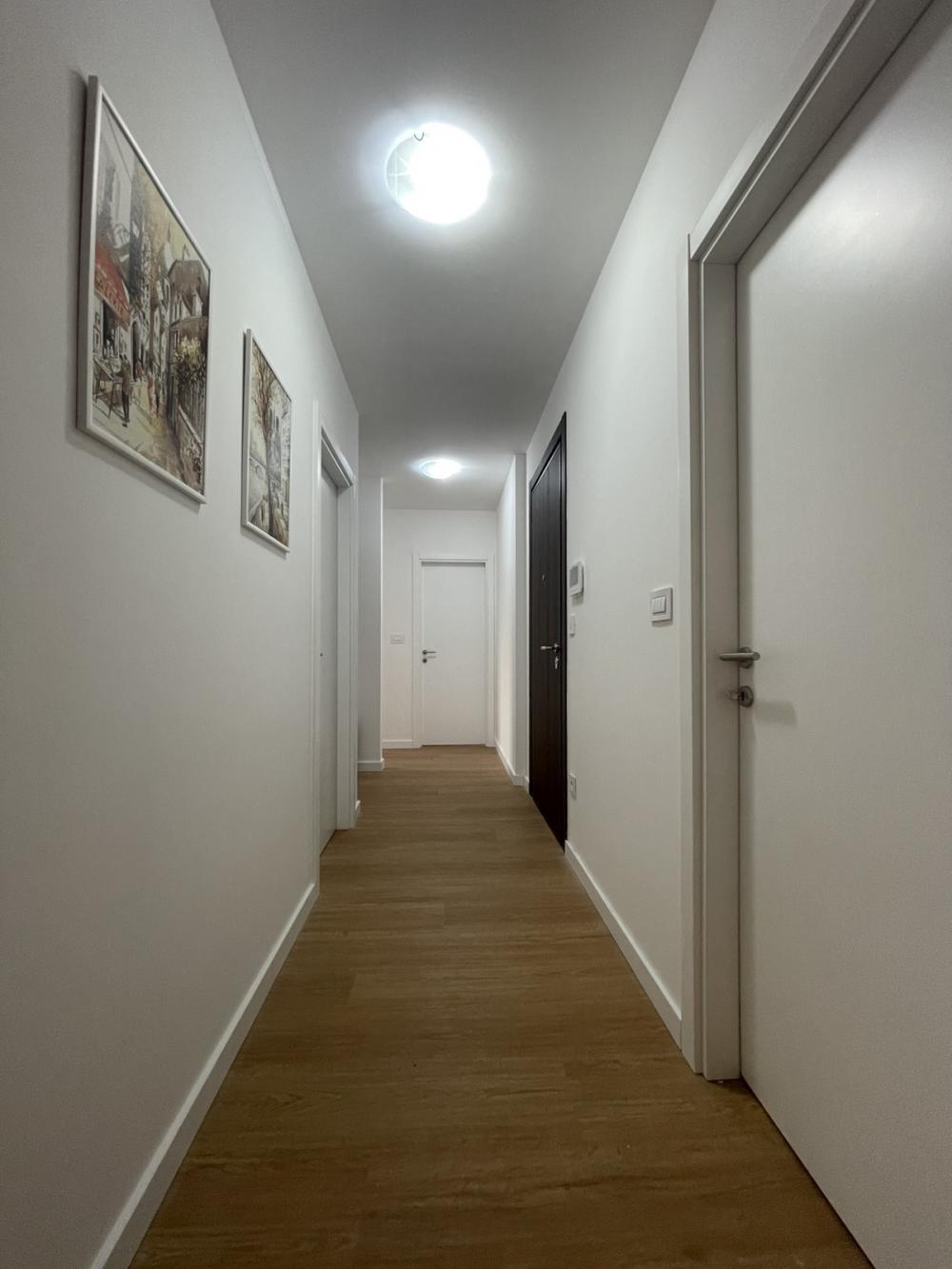 Luksuzan stan u novogradnji ID#1948