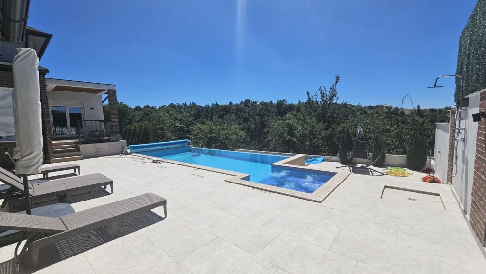 Retko u ponudi - nameštena, useljiva kuća ID#2420