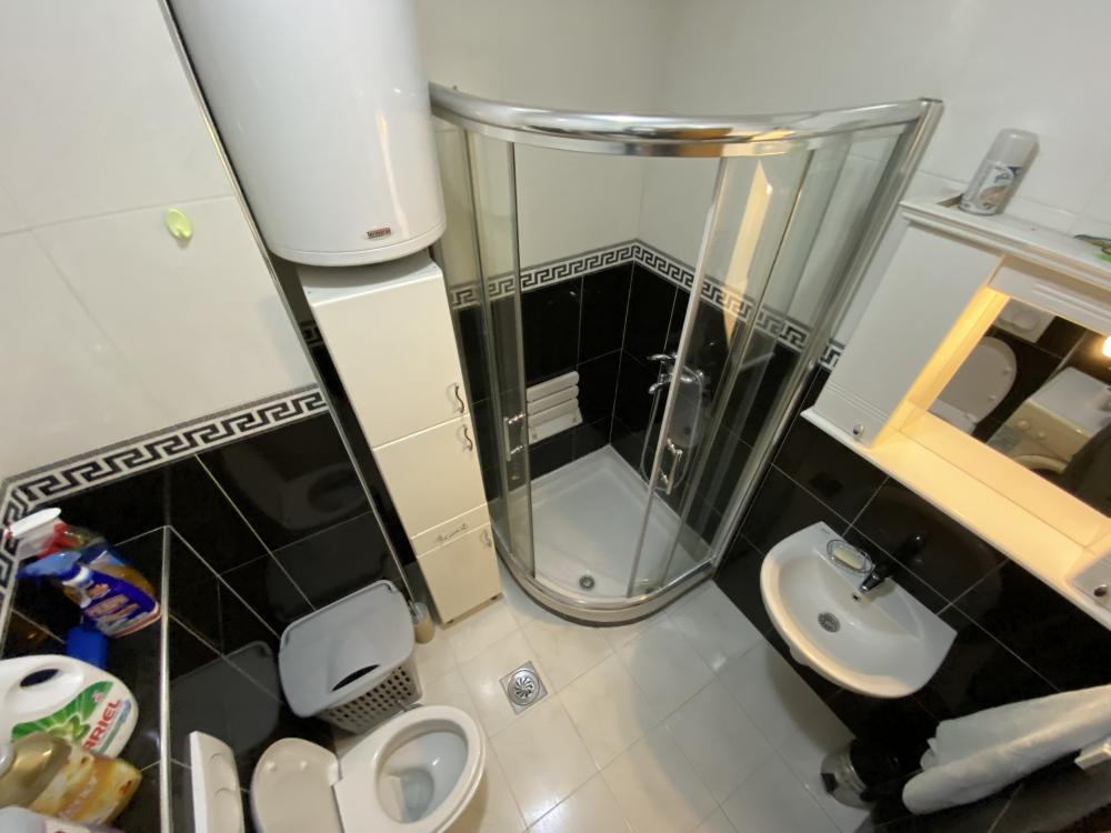 Stan kod Djeram pijace 60m2 - opcija Garaže ID#2421