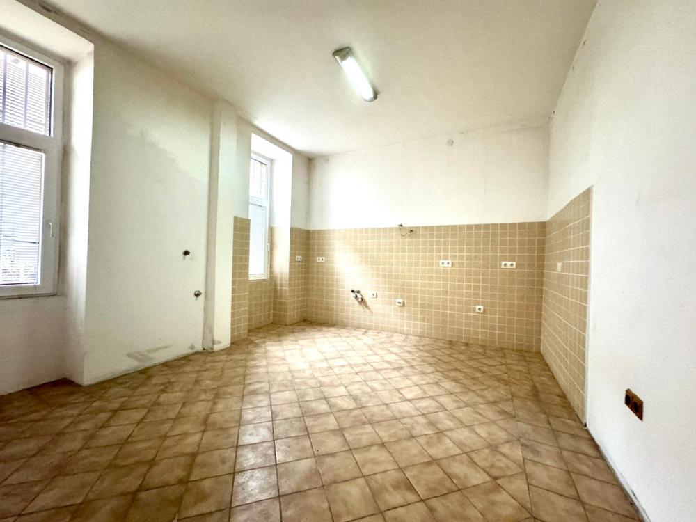 Stan u centru, odličan kao Poslovni prostor ID#2441