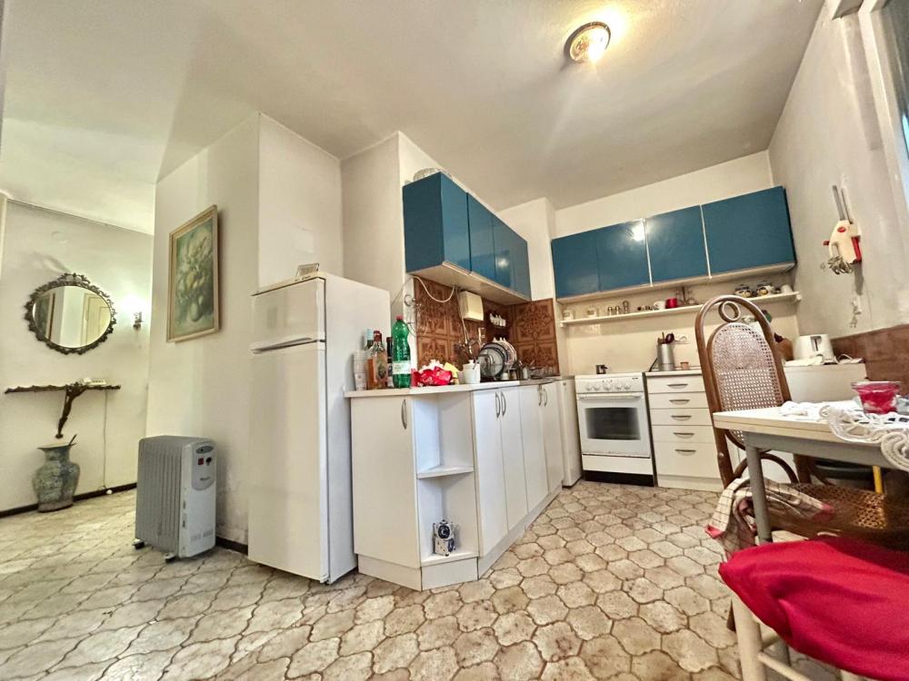 Stan Fontana 79m2, Novi Beograd - uknjižen ID#2453