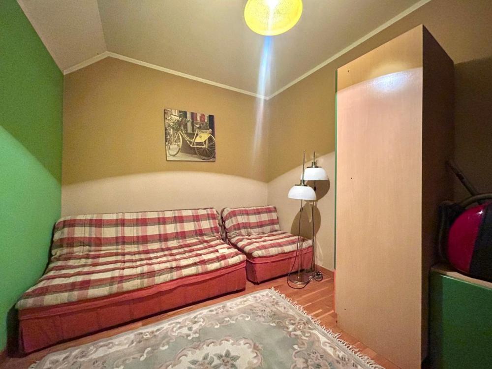 Ulcinjska 70m2 Komforan trosoban, Zvezdara ID#2454