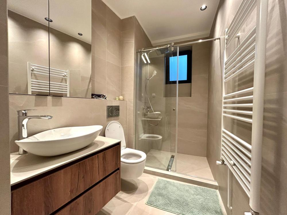 Izdaje se Kralja Petra-Dve spavaće 70m2 Lux ID#2458