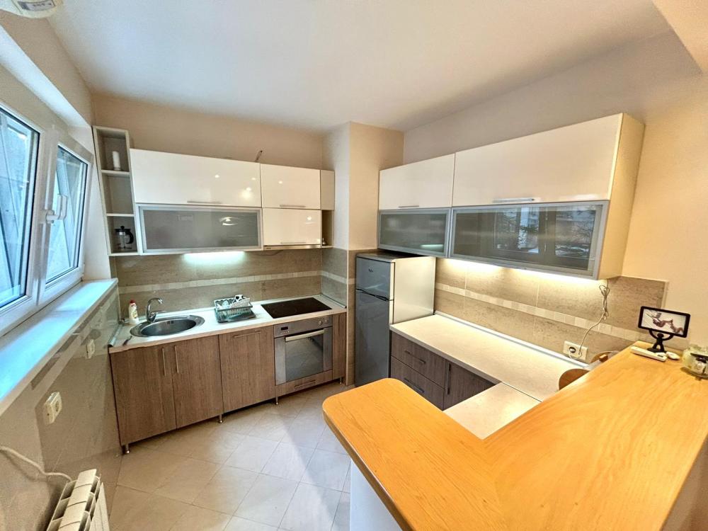 Izdaje se stan 77m2-Čukarički stadion 2 spavaće ID#2480