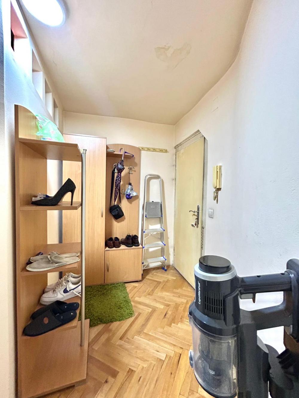 Park Bristol 41m2 - Karadjordjeva ulica ID#2484