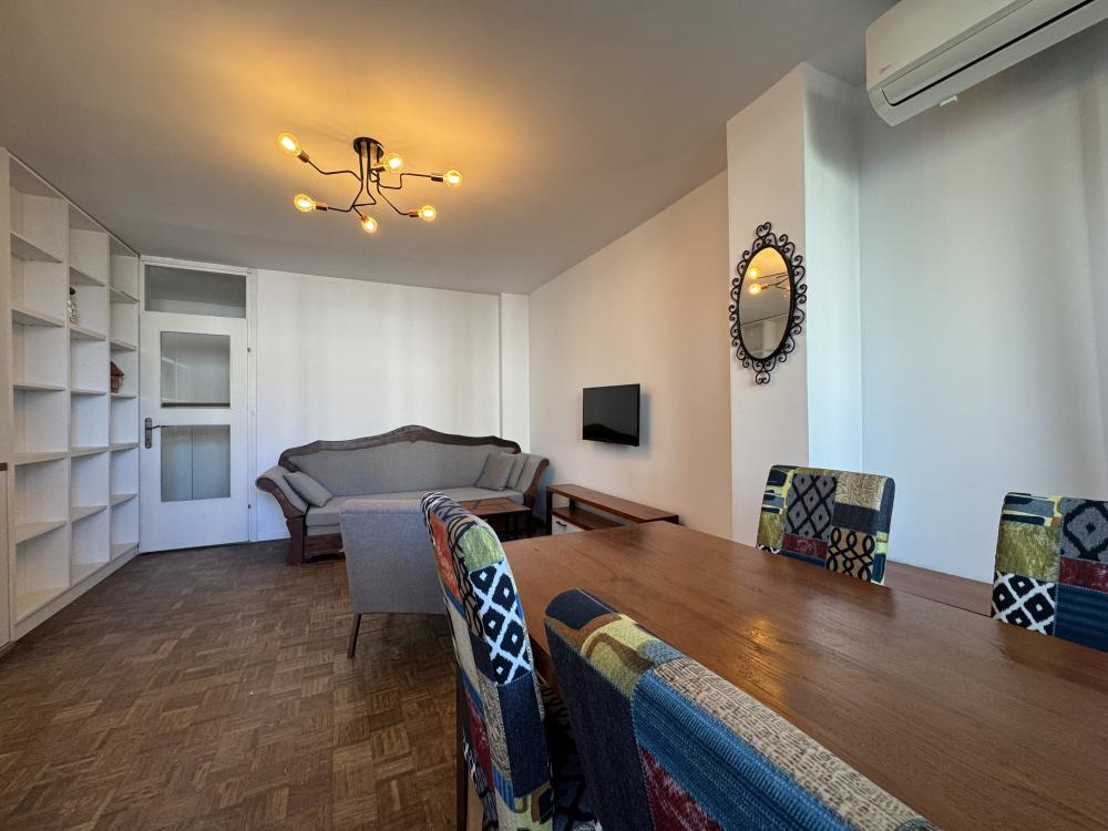 Dvosoban stan, Blok 63, Gandijeva ID#2487