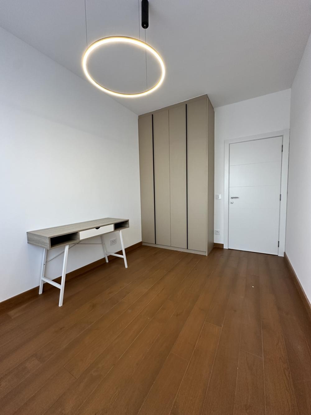 Luksuzni penthouse odmah useljiva sa parking mestom ID#2486