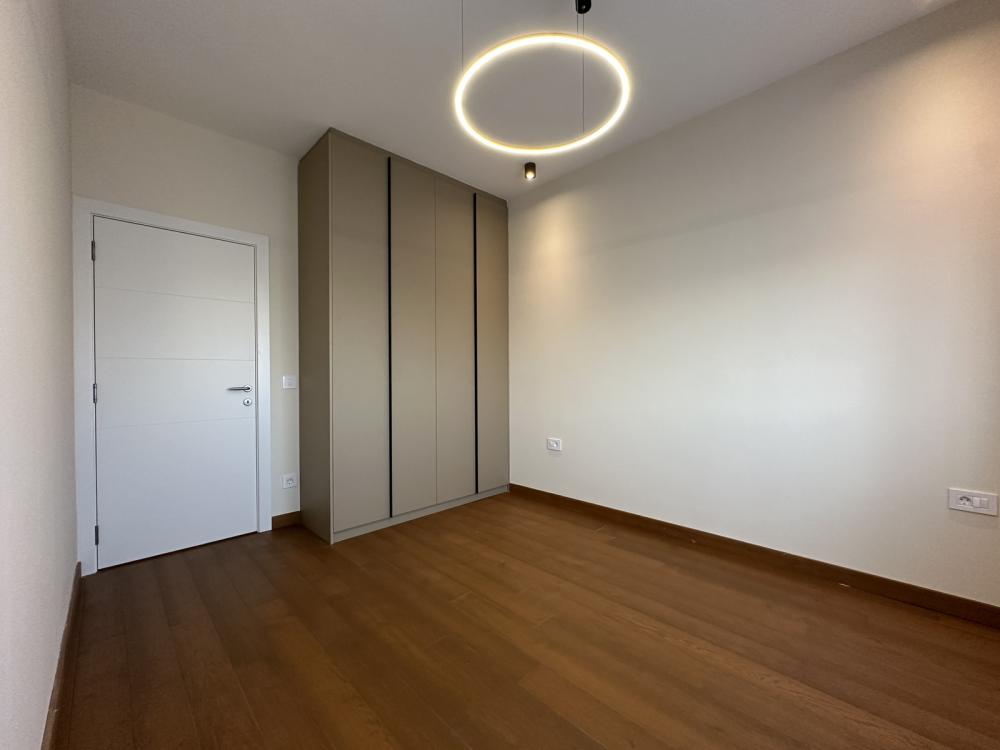 Luksuzni penthouse odmah useljiva sa parking mestom ID#2486