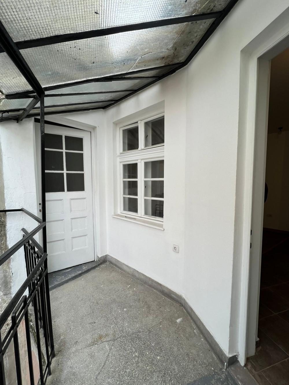 Nušićeva, pešačka zona odlična investicija. ID#2495