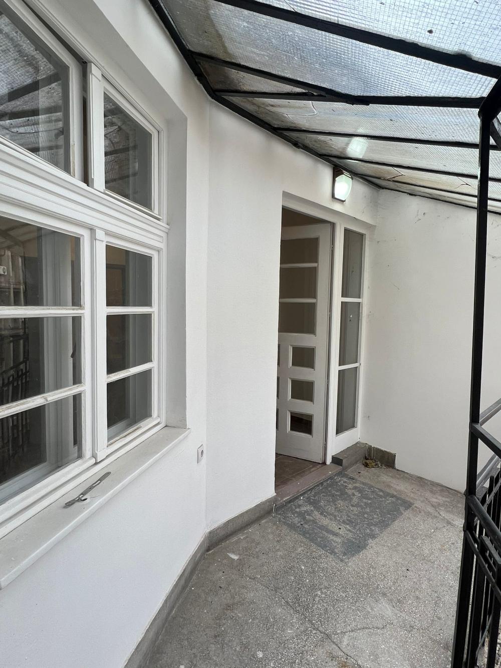 Nušićeva, pešačka zona odlična investicija. ID#2495