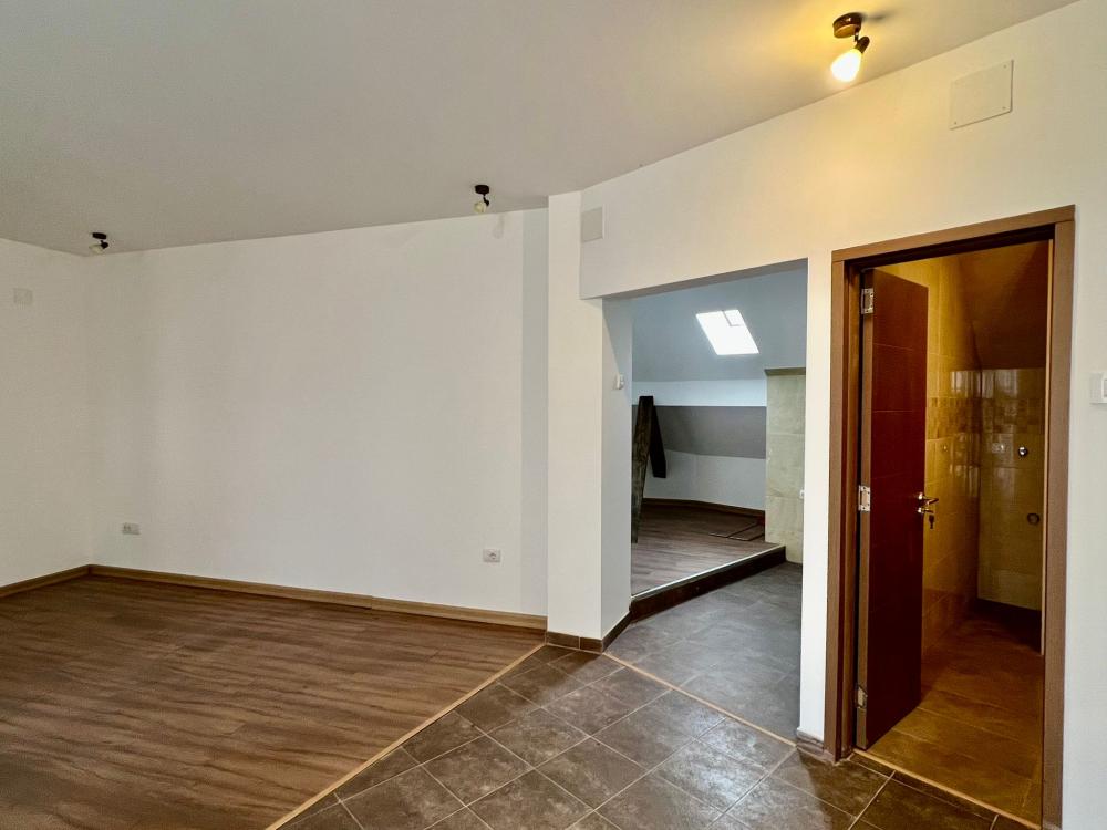 Nušićeva, pešačka zona odlična investicija. ID#2495