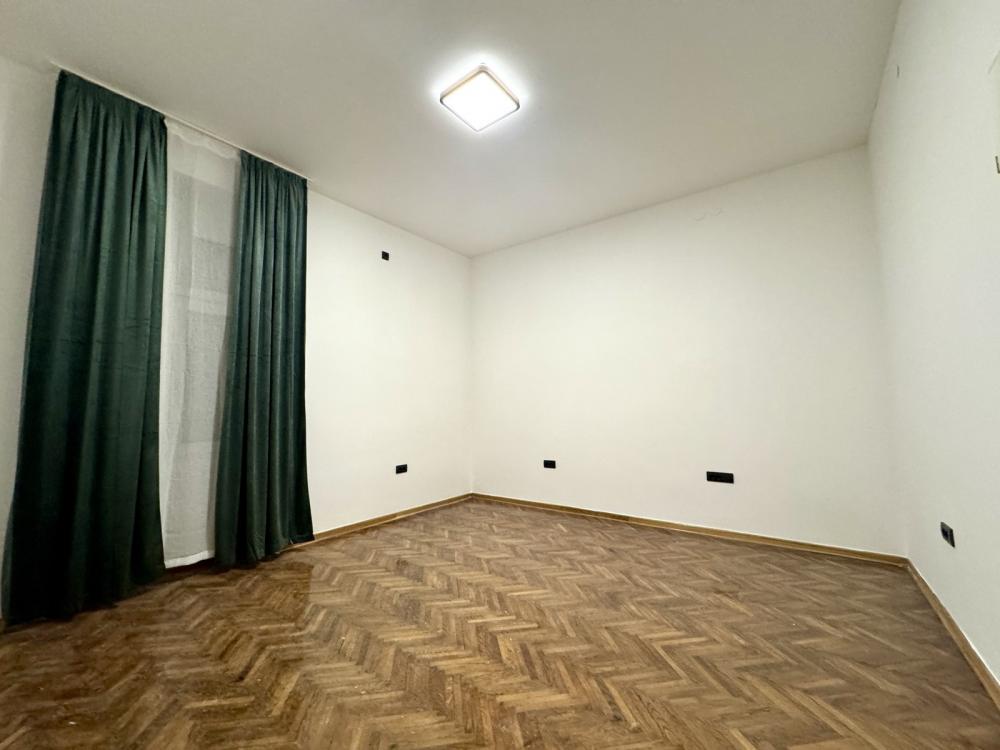 Stan ili poslovni prostor u centru grada ID#2500