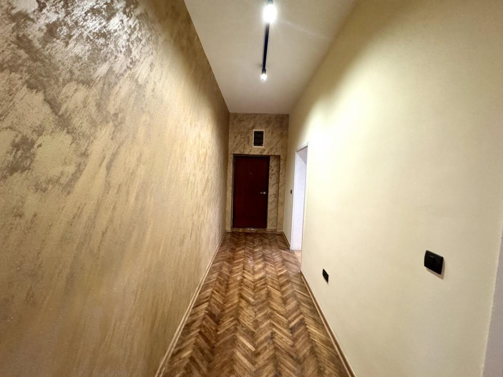 Stan ili poslovni prostor u centru grada ID#2500