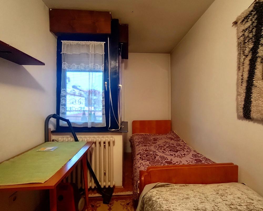 Prodaja 1.5 stan-Cerak ID#2503