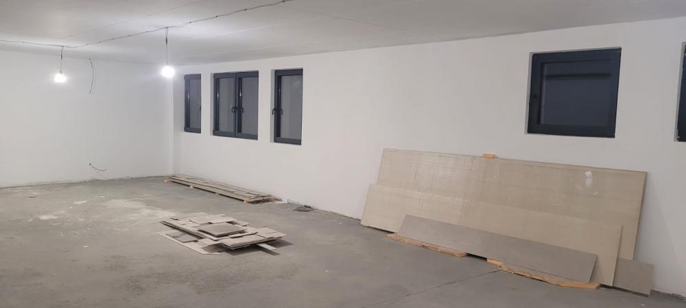 Na prodaju poslovni prostor u novogradnji-Vračar ID#2506