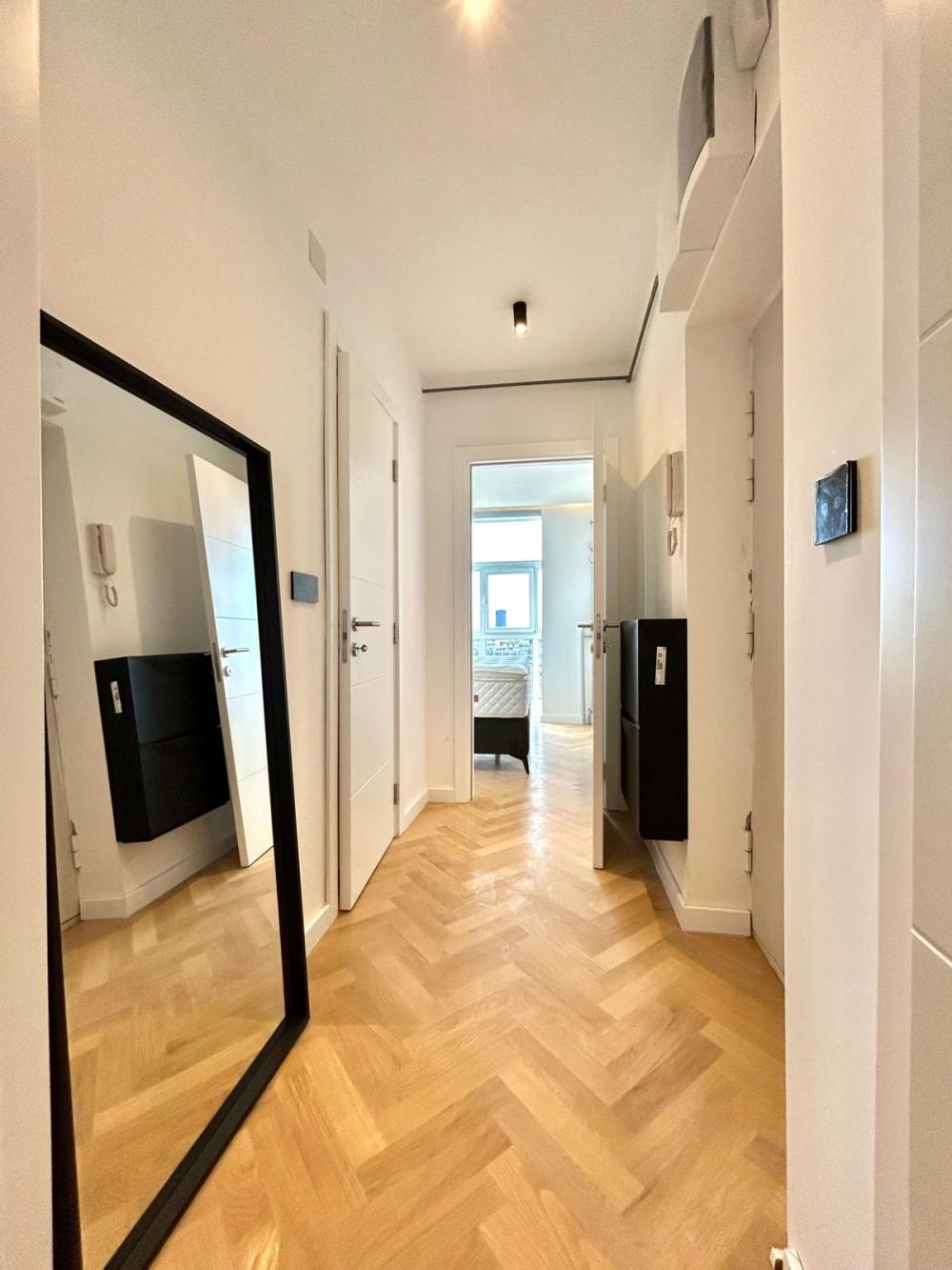 Lux renoviran 50m2 Nevesinjska,Vračar ID#2519