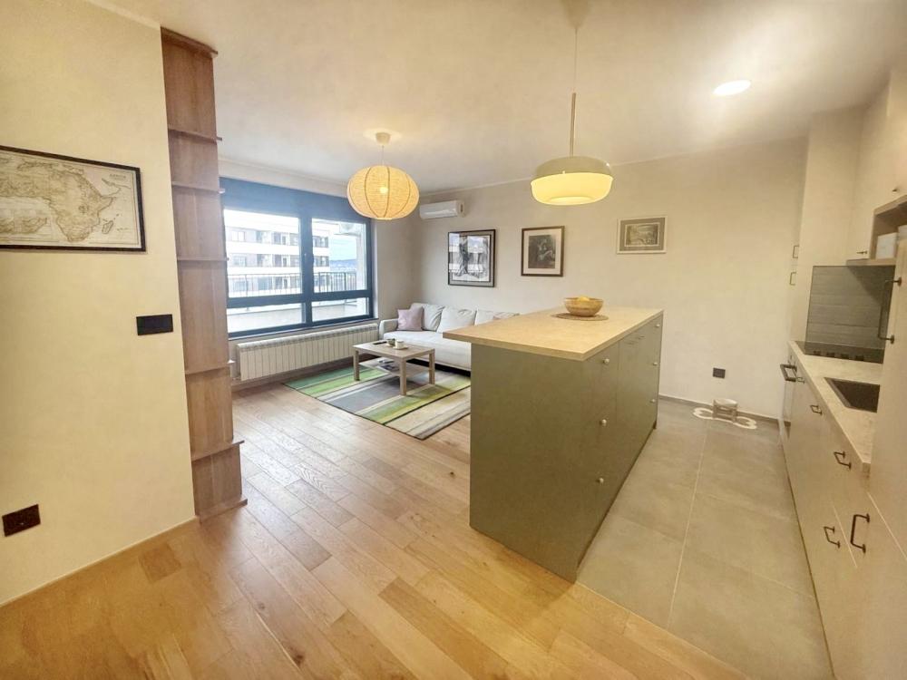 Svetao i elegantan stan|Novogradnja|Odličan raspored ID#2523