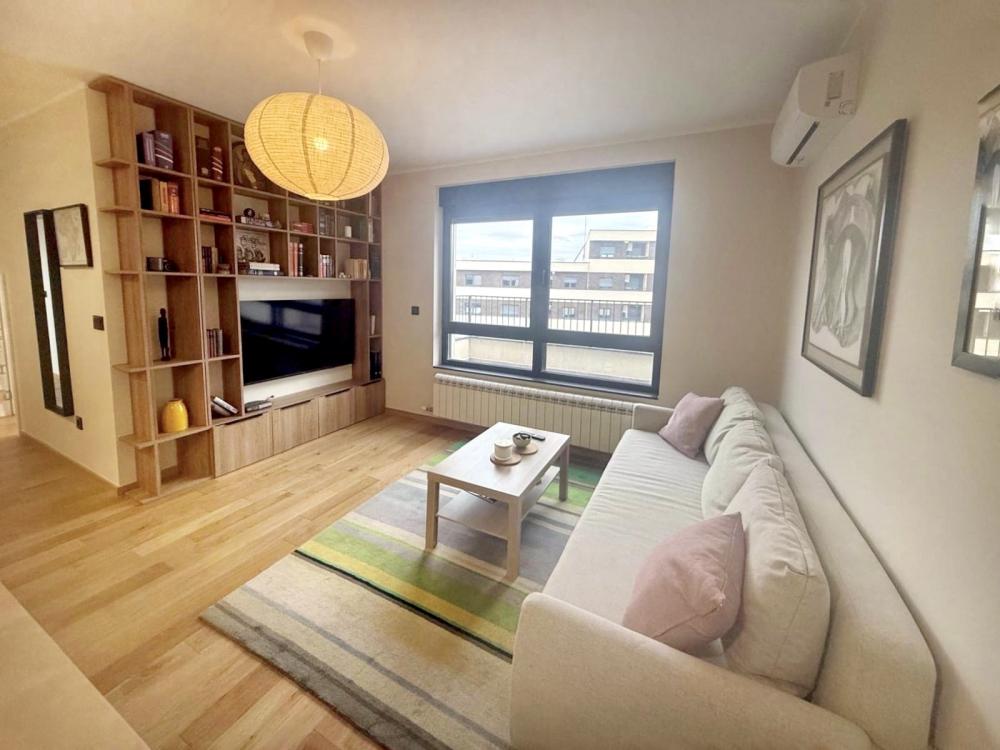 Svetao i elegantan stan|Novogradnja|Odličan raspored ID#2523