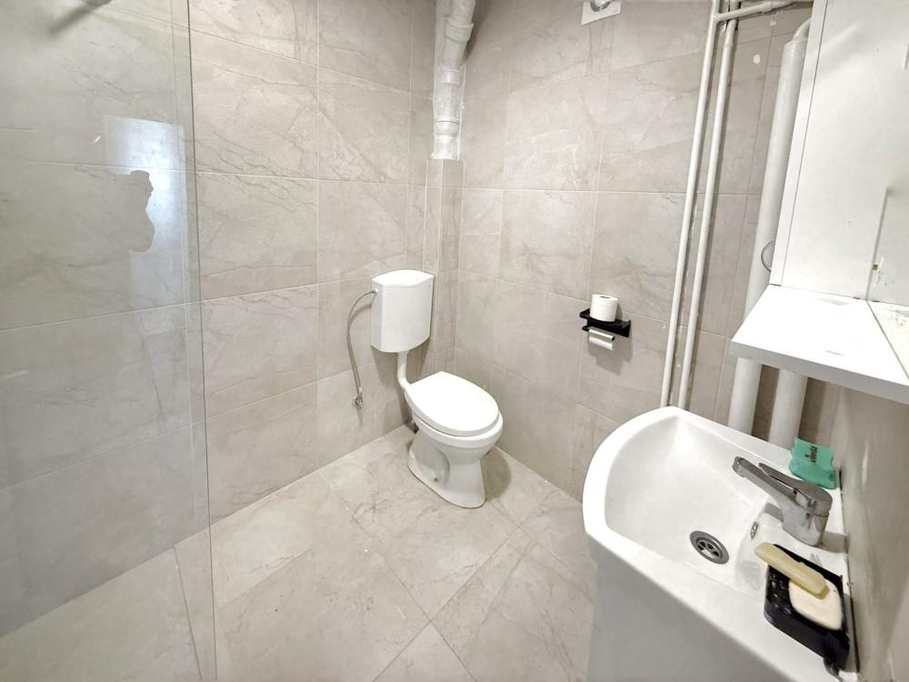 Dvosoban stan sa otvorenim pogledom|Strogi centar grada ID#2528