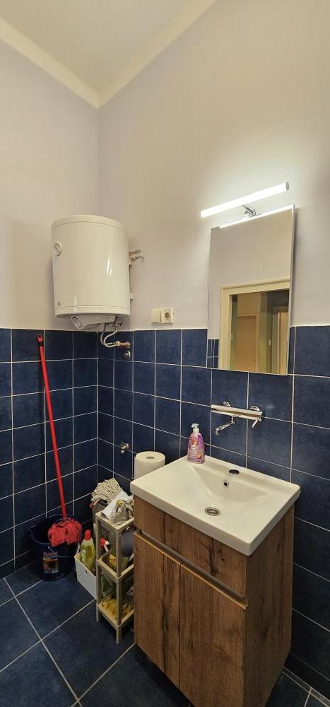 Izdaje se renoviran stan – Poštanska štedionica, Tašmajdan ID#2530