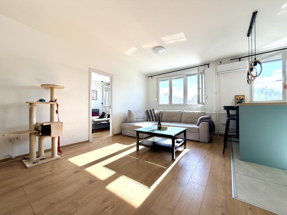 Dvosoban stan u srcu Dorćola ID#2536