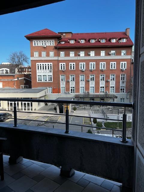 Hram Svetog Save - Dvosoban stan sa garažom ID#2547