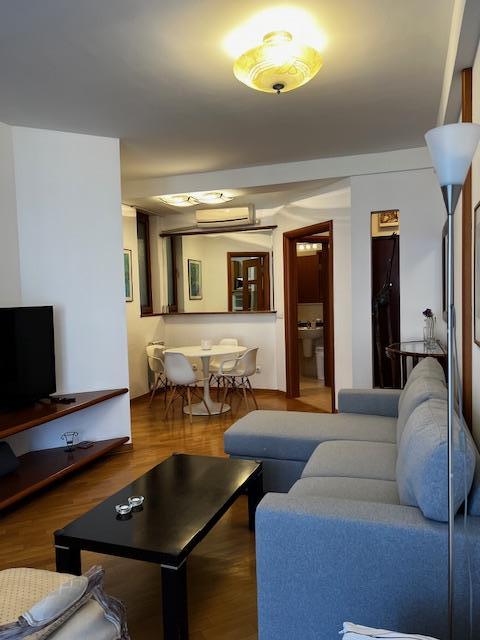 Hram Svetog Save - Dvosoban stan sa garažom ID#2547