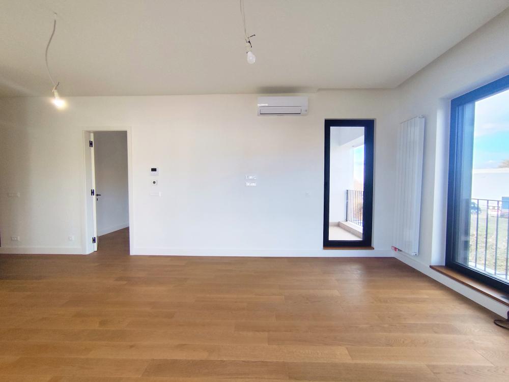 Banovo brdo rezidence, neuseljavan stan sa garažom-850e ID#2563