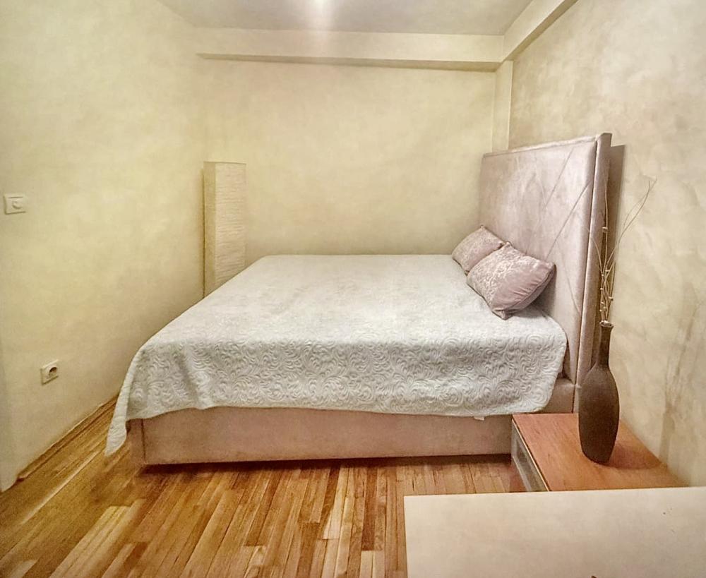 Mir i tišina u srcu Bulevara – renoviran, komforan, dvorišno orijentisan ID#2565