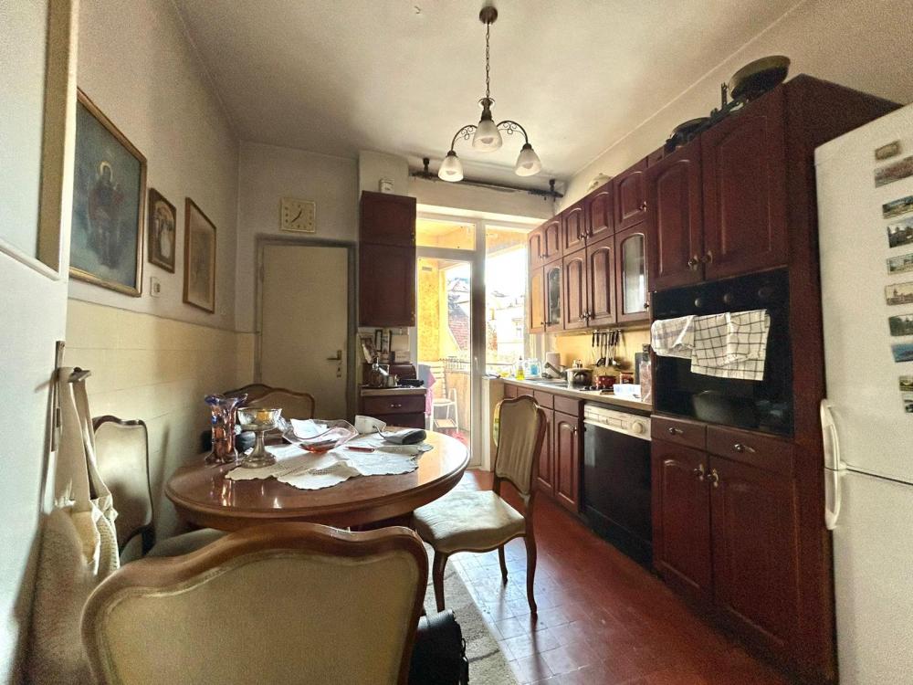 Vračar Mileševska-57m2 uknjiženo+terase-za renoviranje ID#2568