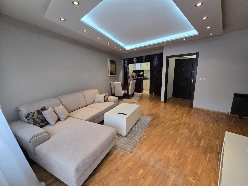 Dorćol 62m-Parking-Odvojena spavaća ID#2569