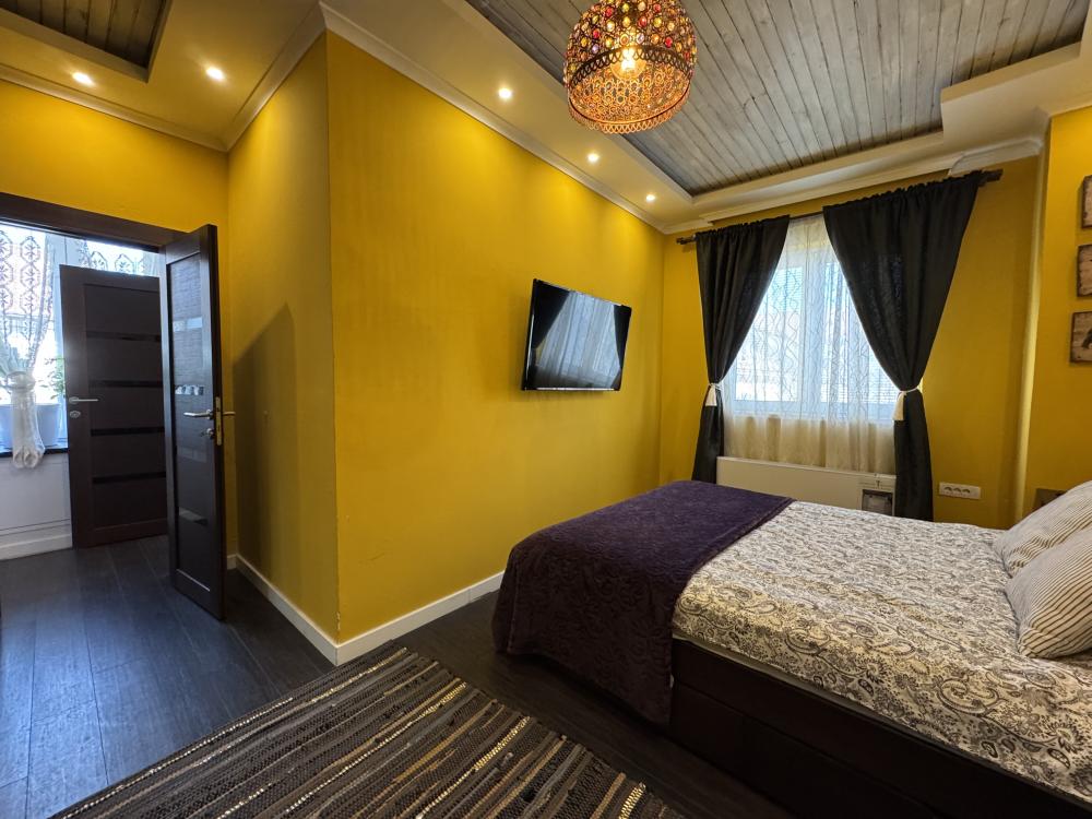 Glavna ulica – 75m2 + terasa 14m2 ispred stana, parking ID#2572