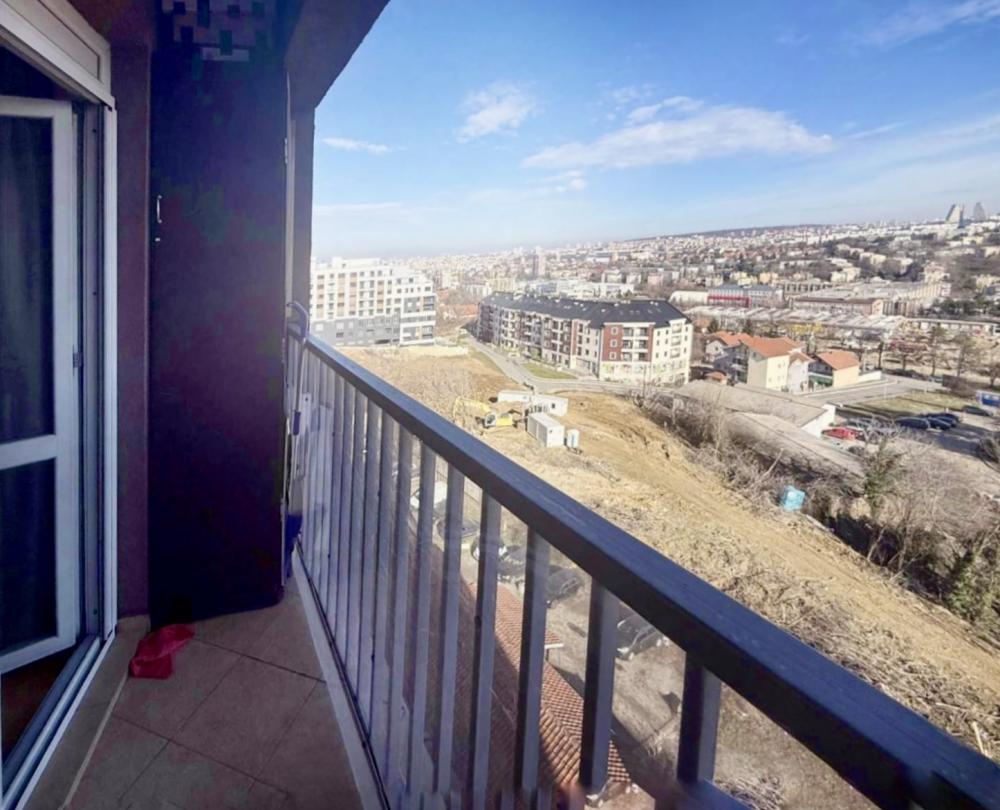 Svetao dvosoban stan sa terasom i otvorenim pogledom – Vojvode Stepe ID#2576