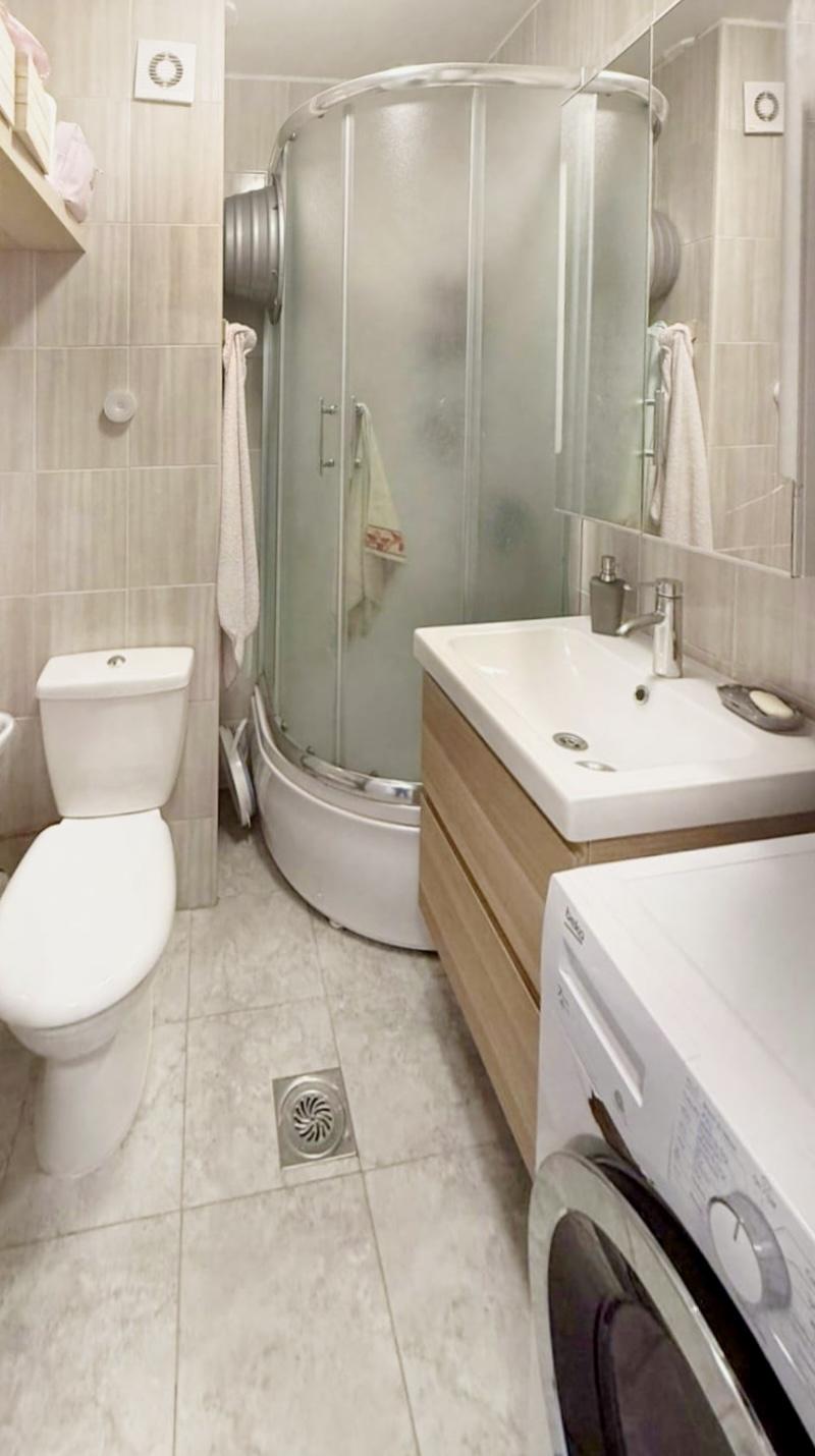 Svetao dvosoban stan sa terasom i otvorenim pogledom – Vojvode Stepe ID#2576