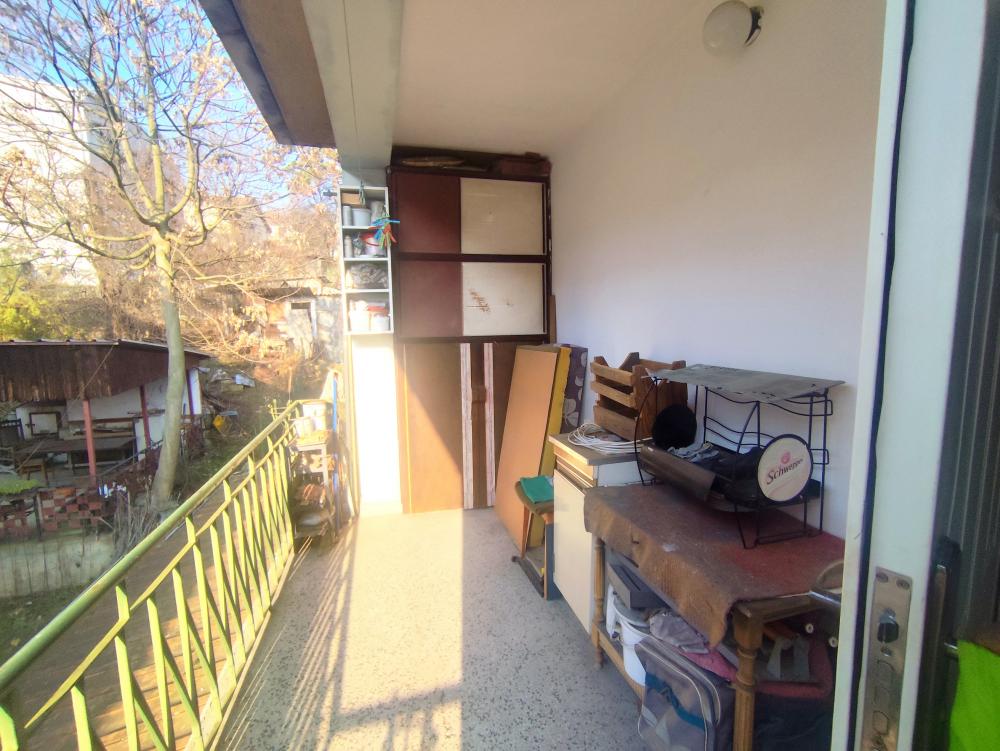 Trosoban stan + parking mesto u Rakovici ID#2584