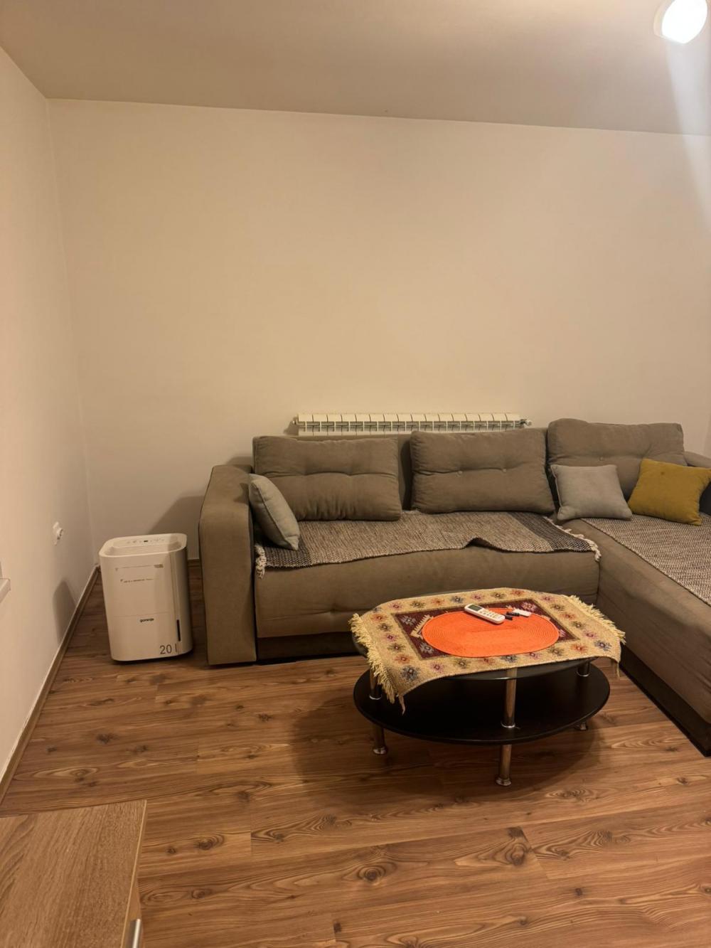 Kalenić pijaca, 1.0, petfriendly, dvoriste. ID#2589