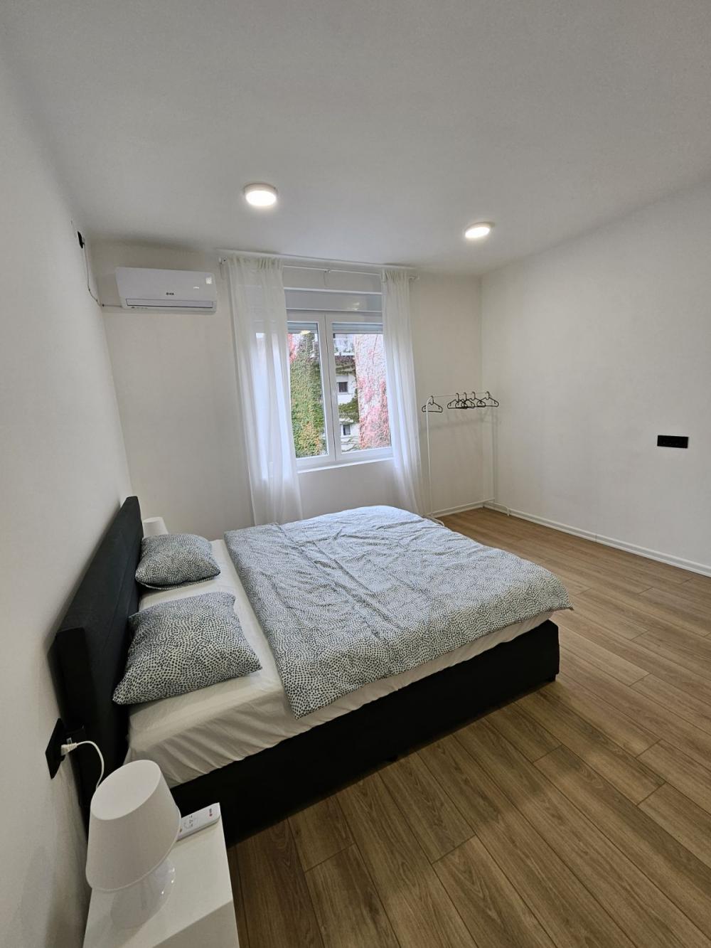Molerova,Dve spavaće-Nov,renoviran 55m2 ID#2760